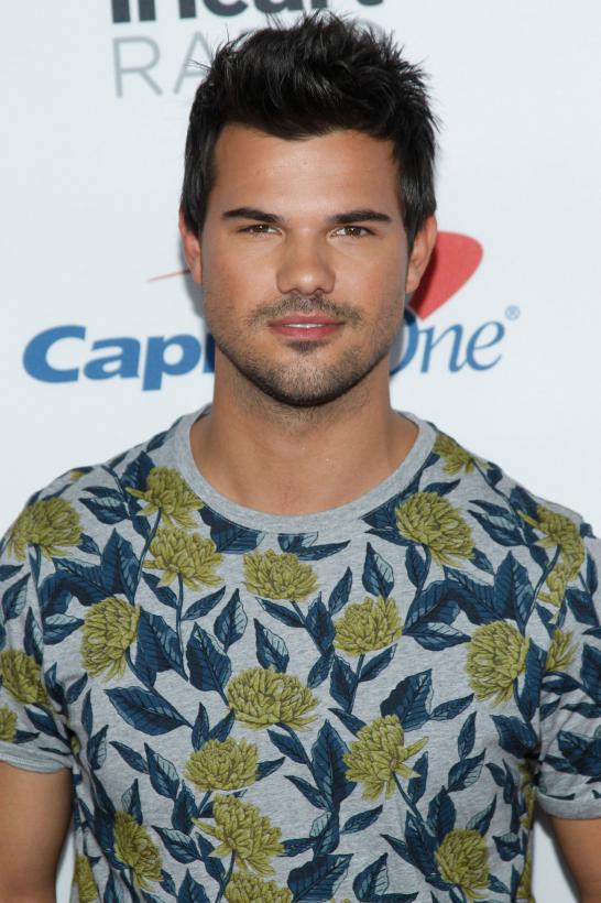 Taylor Lautner | Doblaje Wiki | Fandom