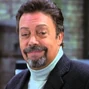 Profesor Oldman (Tim Curry) en Scary Movie 2.