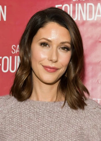 Amanda Crew | Doblaje Wiki | Fandom