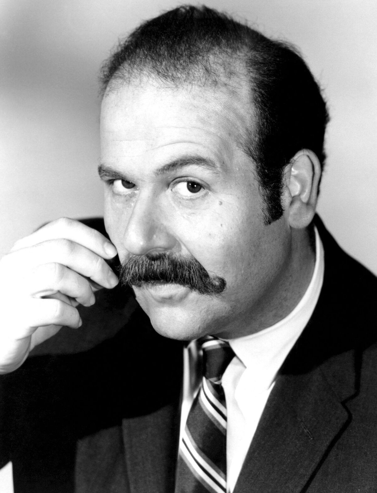 Roger C. Carmel Doblaje Wiki Fandom