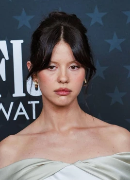 Mia Goth
