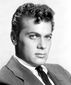 Fue la voz recurrente de Tony Curtis.