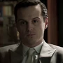 James "Jim" Moriarty (Andrew Scott) en Sherlock (temp. 4, ep. 3)