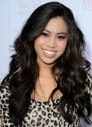 Voz recurrente de Ashley Argota.