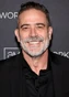 Voz recurrente de Jeffrey Dean Morgan.