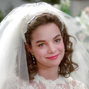 Annie Banks (Kimberly Williams-Paisley) en El padre de la novia (doblaje original).