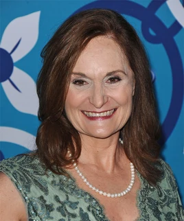 Beth Grant | Doblaje Wiki | Fandom