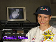 Claudia Motta es Pandora.