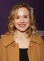 Voz recurrente de Alison Pill.