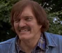 Sr. Larson en Happy Gilmore.