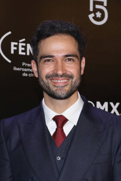 Alfonso Herrera on X: Behind the scenes Doblaje #Baki