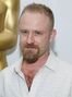 Es la voz recurrente de Ben Foster.