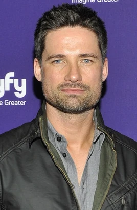 Warren Christie