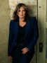 Olivia Benson (Mariska Hargitay) en La ley y el orden: Unidad de víctimas especiales (1ª voz).
