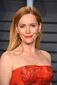 Voz recurrente de Leslie Mann.