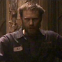 Bartender en El libro de los secretos (versión Sony).