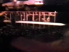 Voz en off de Ernesto Frith doblaje argentino