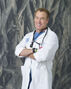 Dr. Percival Ulysses "Perry" Cox (2ª voz) en Scrubs.