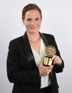 Chris Nee 74th Annual Peabody Awards Ceremony r8WM9NDjNf8l.jpg