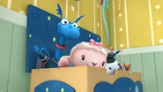 Stuffy, lambie, chilly, army al and darla in the toy box.jpg (413 KB)