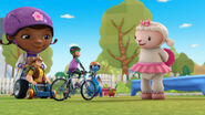 Tour De McStuffins 002