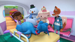 Stuffy s Ambulance Ride Gallery Doc McStuffins Wiki Fandom