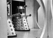 The Daleks - behind the scenes (17).jpg (279 КБ)