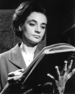 Барбара Райт Актриса: Жаклин Хилл