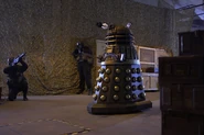Dalek 2005 - promo (20).jpg (459 КБ)