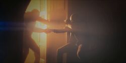 Ryan salvando a Aaron (Resolution)