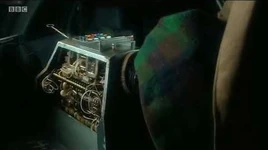 K9! Doctor Who Series 2 Episode 3