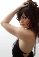 Kinopoisk.ru-Eve-Myles-810035.jpg (148 КБ)