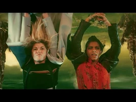 Escaping an Acid Ocean - The Halloween Apocalypse - Doctor Who- Flux