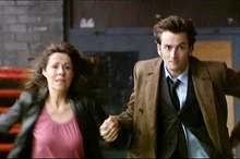 177 Sarah Jane und der Doctor rennen