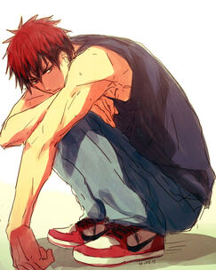 -Kagami-Taiga-kuroko-no-basuke-34216268-600-750