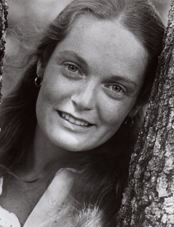 elizabeth hartman the secret of nimh