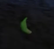 Transparent Banana 2.png (29 KB) A transparent green banana in Crystal Caves.