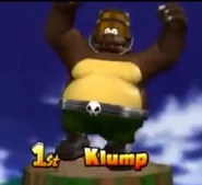 Klump at the ceremony in Donkey Kong Barrel Blast