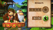 DK and Cranky in the results screen after finishing a level in Autumn Heights.