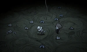 在地震時會從上方掉落的物件群：一個已經破掉，另一個正在掉落的影子在地上