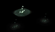 Fireflies-0.png (131 KB) 左偏下:1 群螢火蟲、左偏上:40 群分開釋放的螢火蟲、右偏上:由破壞箱子所同時釋放的 40 群螢火蟲