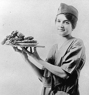 WWI Doughnut Girl1