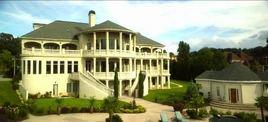 Cliff Steele's mansion
