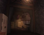 Queen grumblerrrr.png (792 KB) Queen Grumble peaking behind a wall.