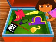 Can you find the pirate hat?