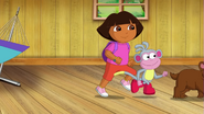 Dora and the Very Sleepy Bear 🐻💤 Full Episode Dora the Explorer 9-11 screenshot