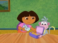 Dora puts the crown