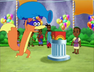 (rustling) Does Tanzania has a Swiper, TOO?!