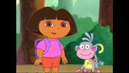 Dora has an idea: the tiptoe-walk!