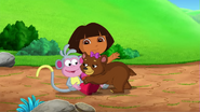 Dora and the Very Sleepy Bear 🐻💤 Full Episode Dora the Explorer 2-4 screenshot